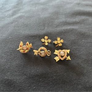 Vintage  5 pcs Coro Brooch Pin Lot all in excellent cond..